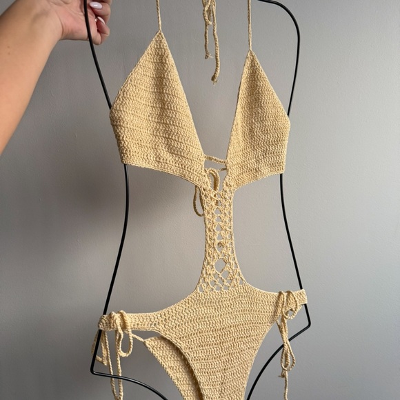 Sel Studios SOLD OUT 2 piece 001 knit collection NEVER WORN brand new - Picture 4 of 7